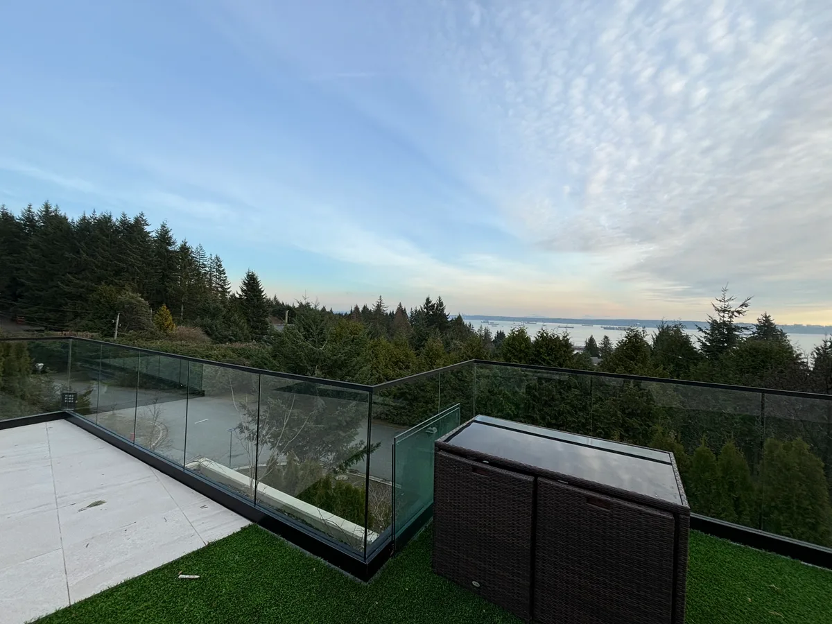 West Vancouver Patio, Pool Deck & Glass Railings, West Vancouver
